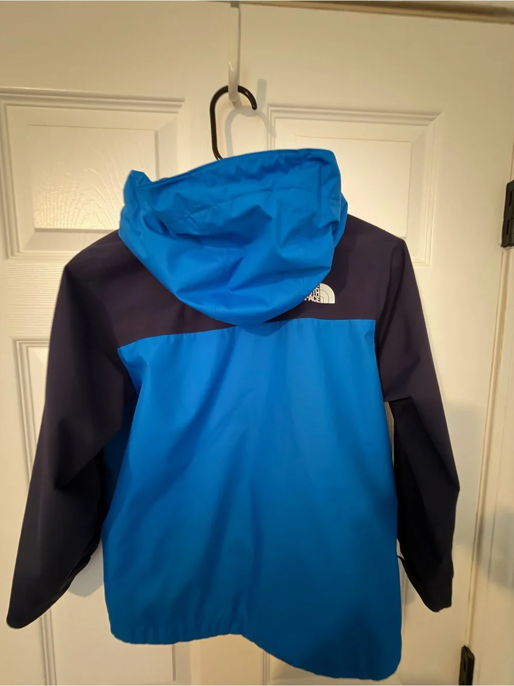 The North Face Blue and Navy Colorblock Hooded Rain Jacket